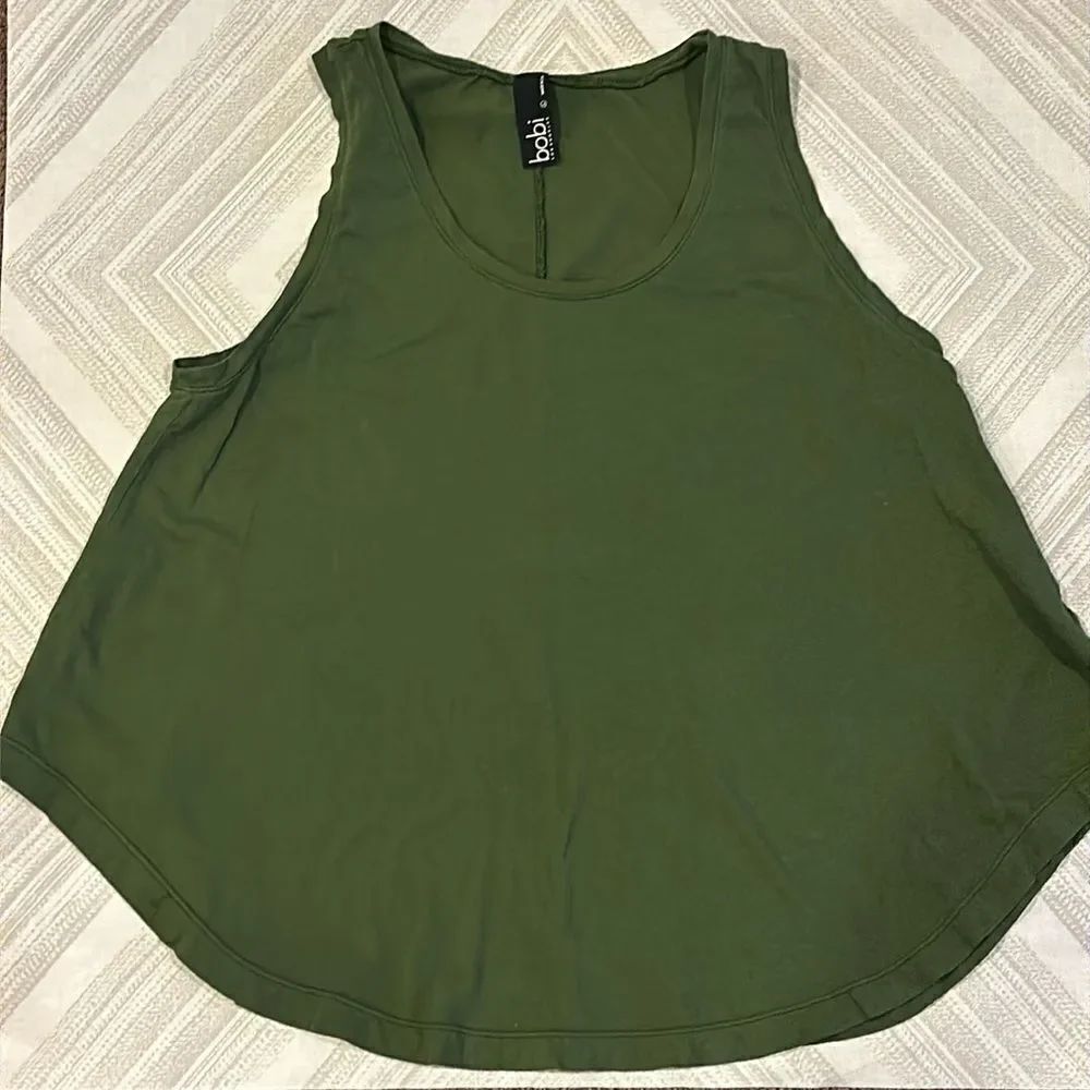 Bobi Women’s Green Curved Botton Tank Top - Size L
